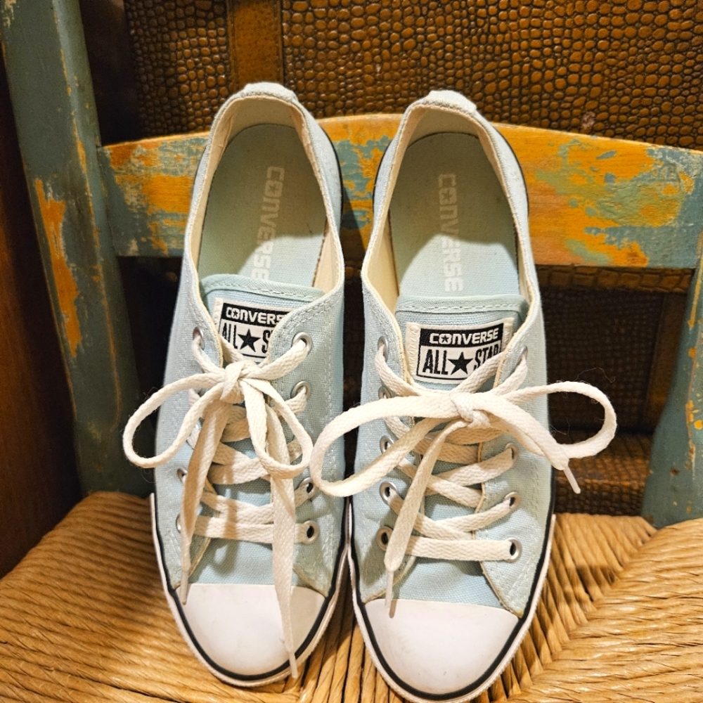 Converse Women's Chuck Taylor All Star Low Rise 'Ocean Bliss' - Size 7 - Picture 3 of 7